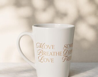 Daglig "Rör dig, Andas, Kärlek" Mantramugg