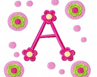 Diseño de bordado a máquina con letras de flores de margarita