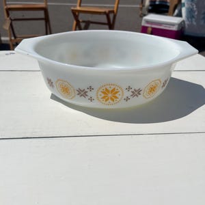 Vintage Pyrex Town and Country Serving Dish