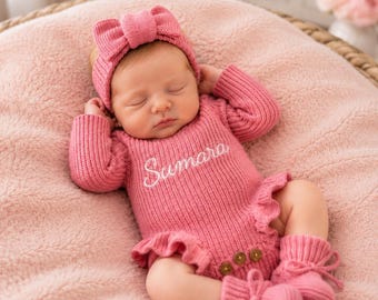 Personalized Baby Name Romper,Embroidered Knit,Custom Newborn Coming Home Outfit,Baby Shower Gift,Personalized Outfit,Gender Neutral