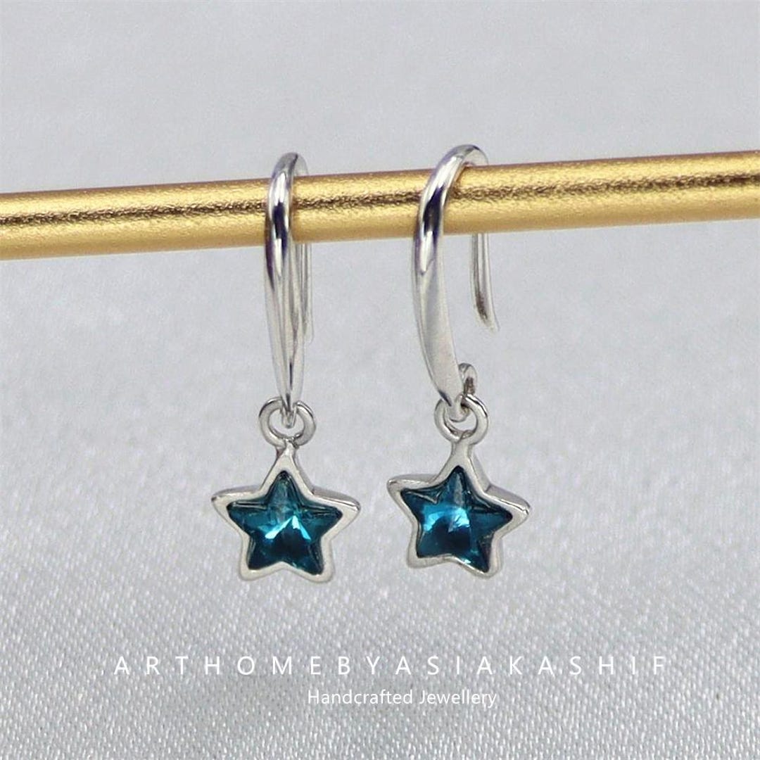 S925スターリングシルバーの新デザイン五芒星イヤリング、ブルースター