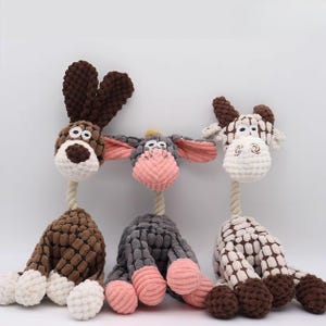 Squeaky Pet Toy, Durable Plush Chew Toy For Dogs, Interactive Puppy Gift