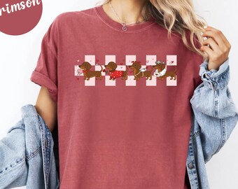 Dachshund Comfort Colors® Shirt, Dachshund Lover Gift, Wiener Dog Tee, Dog Mom Tee, Dog Dad Gift, Cute Dachshund Tee, Sausage Dog Lover Gift