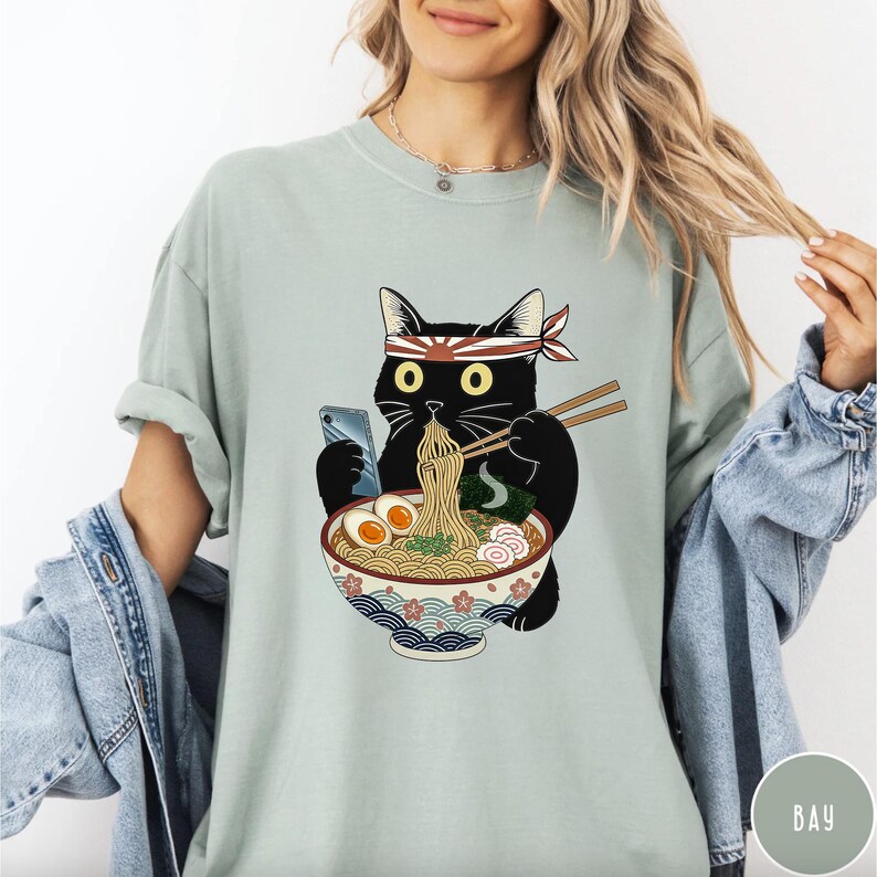 Funny Black Cat Ramen Comfort Colors® shirt, Cat Eating Ramen Graphic Tee, Cute Cat Food Tee, Ramen Lover Gift, Anime Cat Shirt bild 1