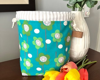 Flowers and Stripes project bag, small knitting bag, crochet drawstring bag, gift for knitter, Socks Sack, Knit on-the-go mini tote