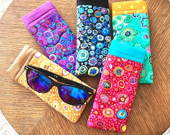Eyeglasses case, quilted fabric sunglasses case, soft padded glasses case, pouch, gift for mom