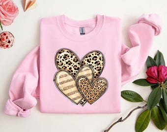 Sudadera con corazón de leopardo, sudadera con corazón de San Valentín, suéter con corazones de amor, camiseta de San Valentín para pareja, regalo para él y para ella
