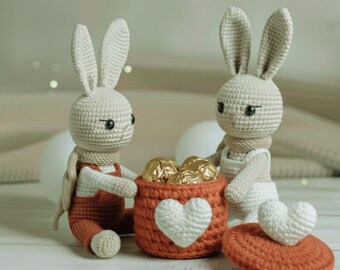 Heart Shaped Box Crochet Pattern with Honey Bunny, Valentine's Day Amigurumi PDF, Easy Crochet Heart Valentine Gift, Gift for Lover Crochet