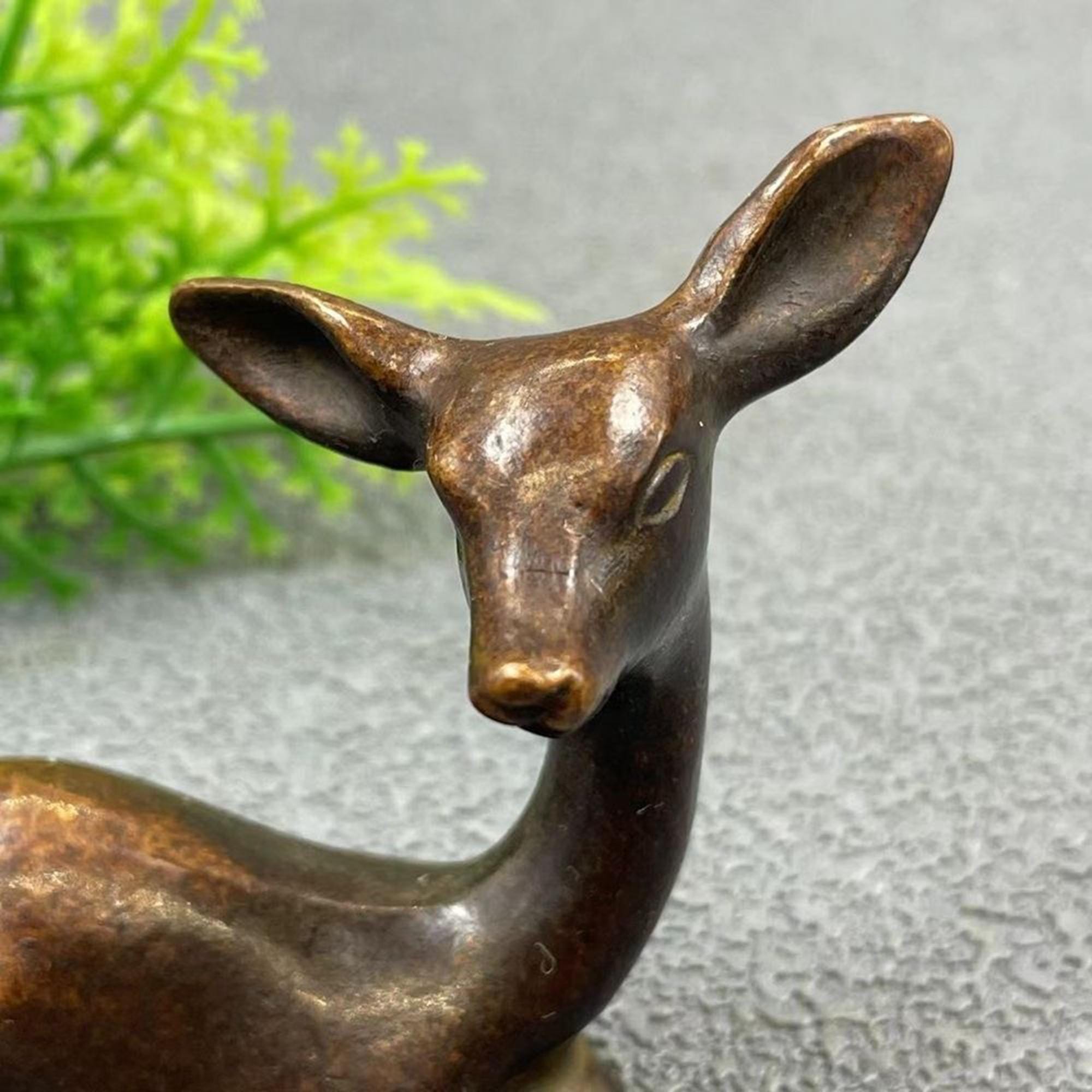 ヴィンテージブロンズ彫刻の鹿の像 - Etsy 日本