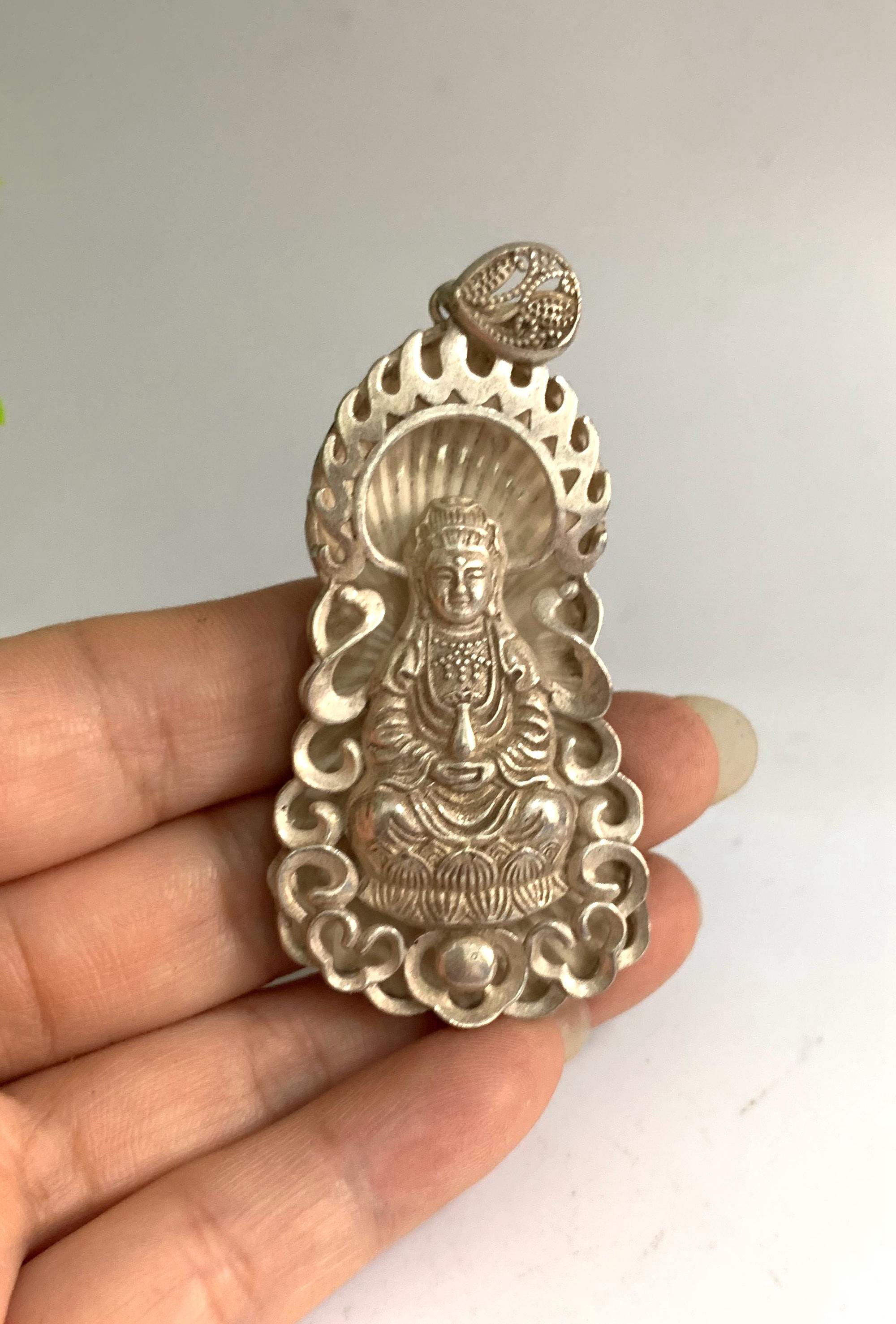 中国のお守り - Etsy 日本