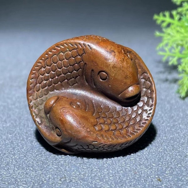 ブロンズ製の魚の茶寵像：手作りの中国茶器装飾品