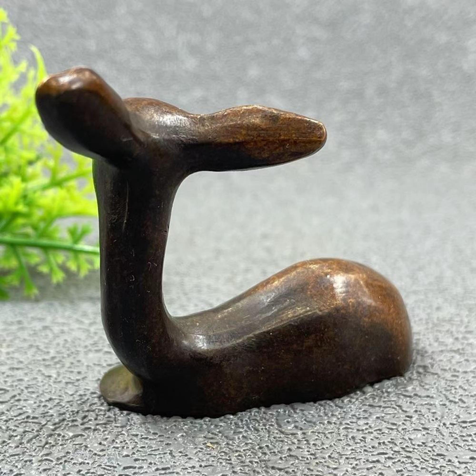 ヴィンテージブロンズ彫刻の鹿の像 - Etsy 日本