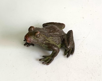 Vintage Bronze Handmade Frog Statue – Tea Pet Statue – Traditional Chinese Teaware Decoration – Gift for Collectors