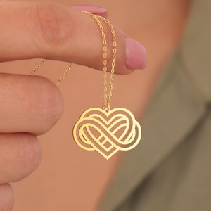 Infinity Heart Knot Necklace – Eternal Love Symbol Pendant – Interwoven Heart Jewelry – Gift of Connection & Commitment – Minimalist Charm