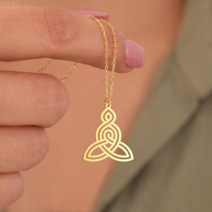 Namaste Symbol Necklace – Yoga Hands Pendant – Mindfulness Jewelry for Inner Peace – Spiritual Gift for Her – Meditation Energy Charm