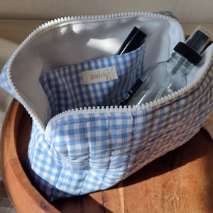 Trousse de maquillage matelassée en vichy bleu, trousse à maquillage avec fermeture à glissière, organiseur d'articles de toilette, trousse de beauté, cadeau pour elle