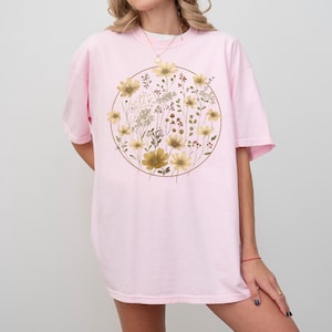 Flower Shirt Aesthetic, Comfort Colors®Flower Shirt, Wildflower T-shirt, Floral Graphic Tee, Floral Shirt, Flower T-shirt, Wild Flower Shirt