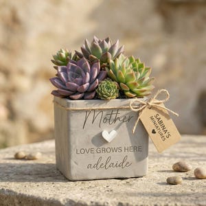 Personalized Concrete Planter Pot, Custom Minimalist flower pot, Mother’s Day Gift, Engraved Plant Pot, Gift pot for besties,Graduation gift