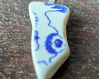 Antique China Plate Pendant in Blue Willow Tumbled #5