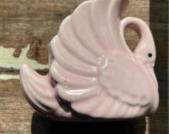 Nelson McCoy Swan Planter in Pink Colorware