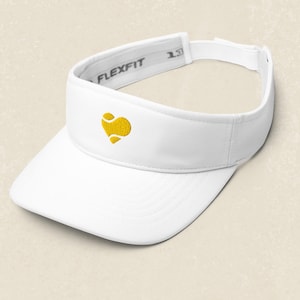 Heart Tennis Ball Embroidered Visor: Chic Women&#39;s Sun Cap