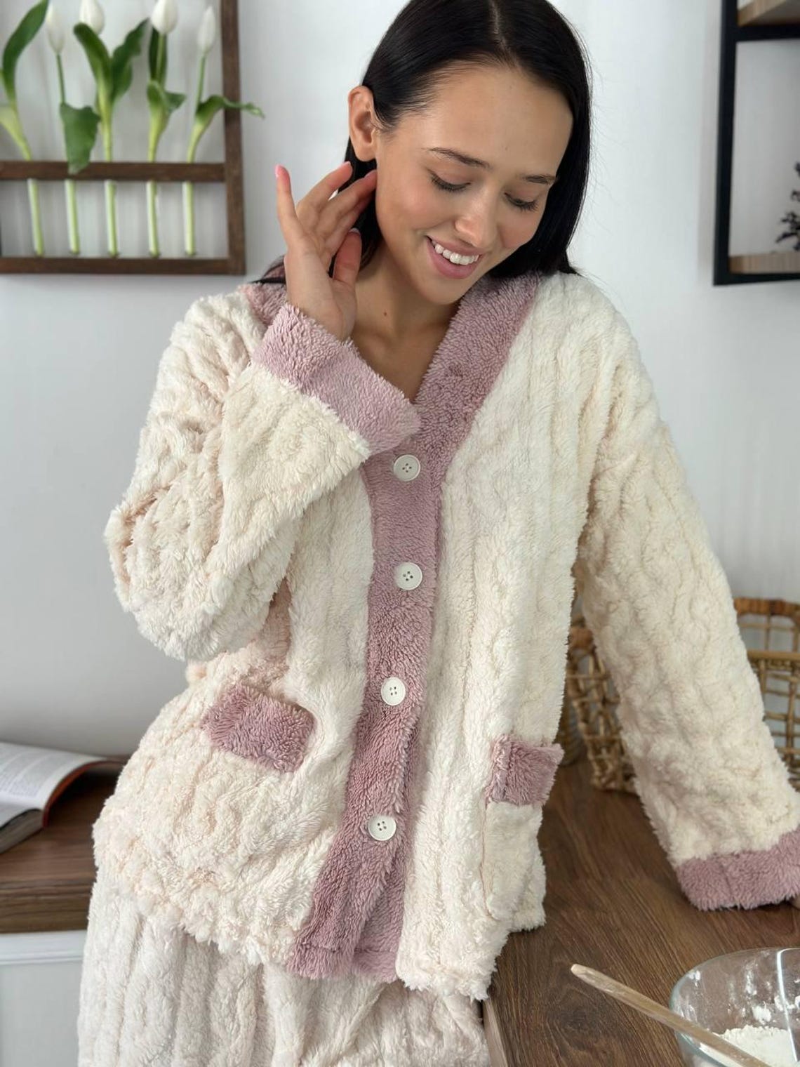 LOUNGEWEAR main image 1