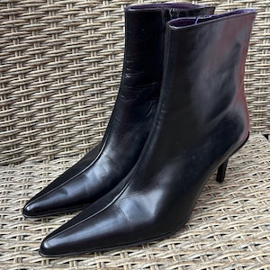 Botines vintage Free Lance Paris de piel negra con punta puntiaguda, talla 38 1/2