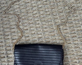 Longchamp Paris Black Leather Envelope Crossbody Shoulder Bag Gold Chain Vintage