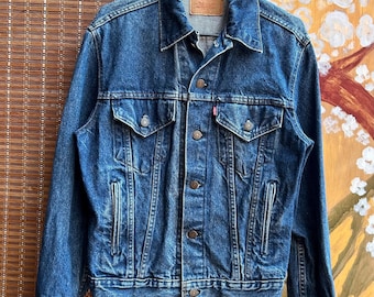 Vintage 80s Levis Denim Trucker Jacket - Type III - Size 38 - Made In USA