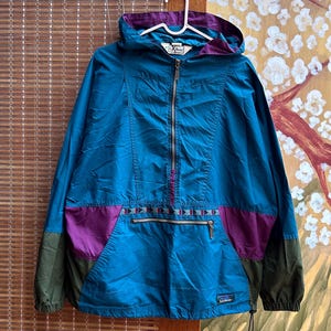 80’s LL Bean Colorblock Nylon Anorak Windbreaker Size L  Aztec Pattern Detail
