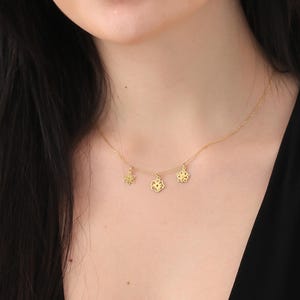 Gold Birth Flower Necklace, Birth Flower Bouquet Necklace, Grandma Gift, Birth Flower Jewelry, Birth flower Family Gift, Mothers Day Gifts