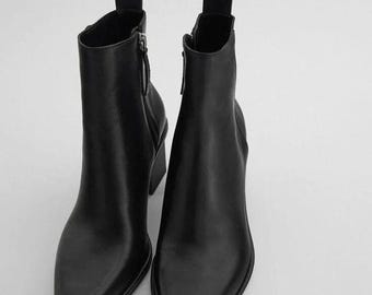Men’s Handmade Black Leather Jodhpur boot pointed side zipper.