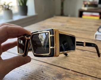 Óculos de Sol Oversized Estilo Designer com Detalhes Dourados: Armação Quadrada Arrojada