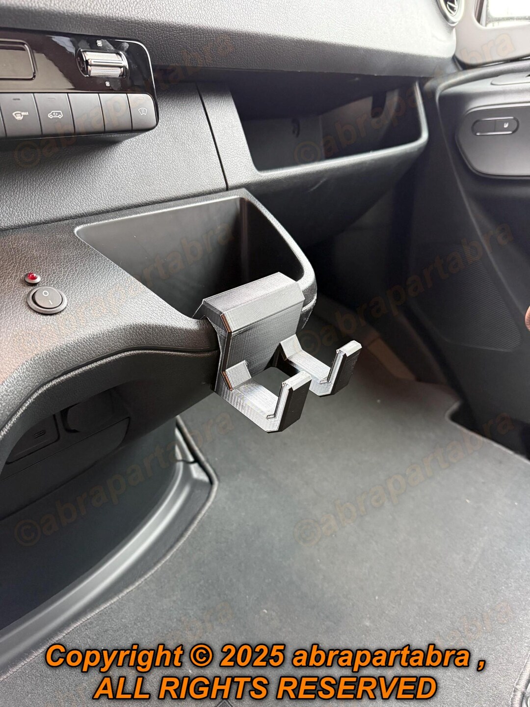 Mercedes Benz Sprinter 2019 – 2025 3gen 907 / 910 Model Center Console ...