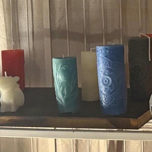 Beeswax Spell Candle – Colour Magic for Ritual, Manifestation & Meditation | Handmade Witchcraft Candle