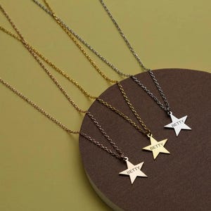 Personalized Star Name Necklace, Custom Engraved Pendant in Gold, Silver, Rose Gold, Unique Gift Jewelry for Women & Girls