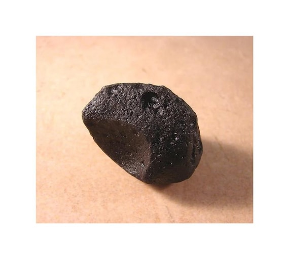 Worry Stone Indonesian Tektite - Agni Manitite - aka Pearl of the Divine Fire - rare tektite - Meteorite