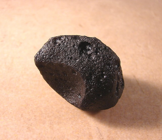 Worry Stone Indonesian Tektite - Agni Manitite - aka Pearl of the Divine Fire - rare tektite - Meteorite