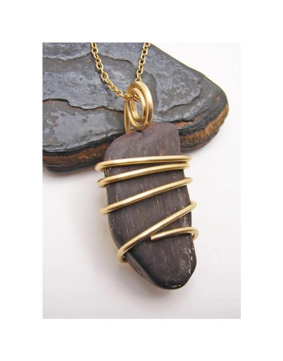 Wyoming Banded Iron Genesis Stone Pendant Suiseki Stone Natural Crystals Worry Stone Feng Shui Ancient Crystal Grounding Chakra Old #3