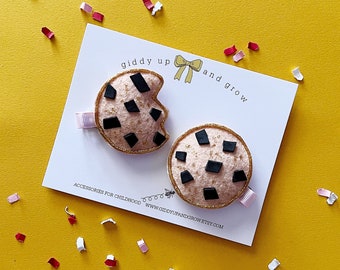 Num Num Cookie Felt Hair Clips, giddyupandgrow