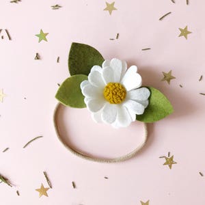 Felt Flower Headband or Alligator Clip // Daisy flower, Giddyupandgrow image 3