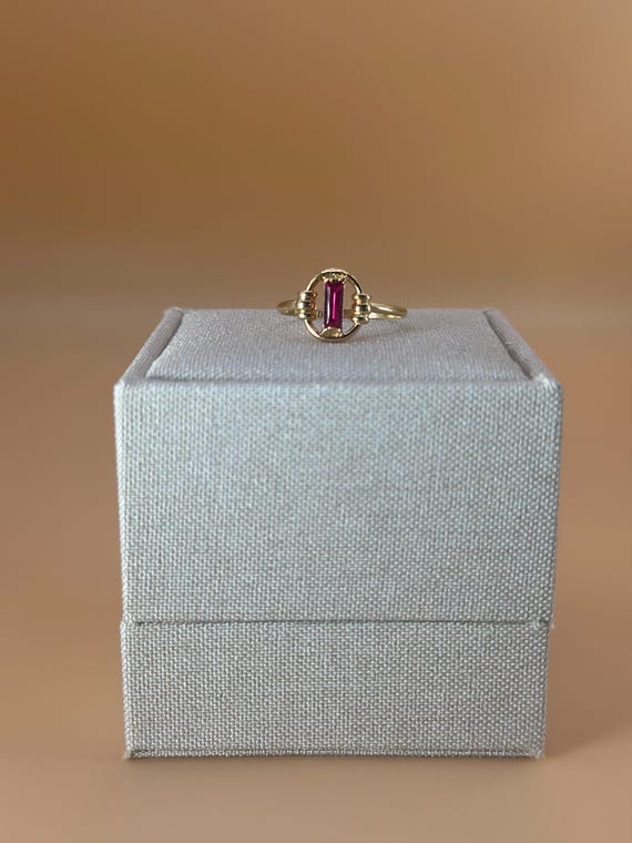 18K Ruby Ring - image 5