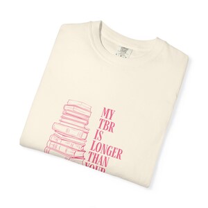 Spicy Bookish T-Shirt for Women | Smut Lover Gift | Funny Romance Reader Tee | Book Babe Aesthetic Shirt | Book Lover Shirt | Bookish Merch