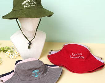 Cappello da pescatore ricamato con logo personalizzato, adatto per escursioni, campeggio, estate, viaggi, regali per le feste, attività di gruppo e per lui o per lei.