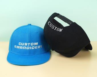 Czapki haftowane, czapki z płaskim daszkiem i napisami 3D, spersonalizowane czapki dla tatusiów, haftowane logo, czapki z nadrukiem, czapki imprezowe, czapki baseballowe unisex