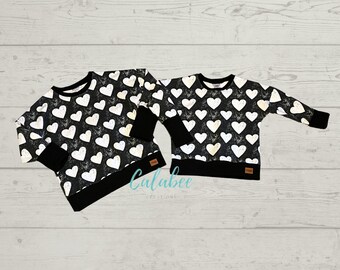 Sketched Hearts Grow with Me /Evolutive Dolman Pullover Sweater