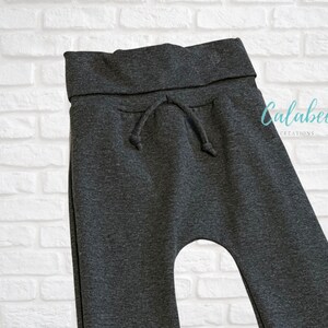 Heather Charcoal Grow with Me/Evolutive Pants Maxaloons image 10