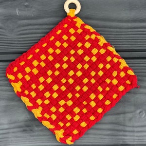 Cotton loop potholder, bright red and yellow with wooden hanger, 14x 14cm