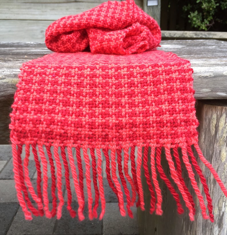 Handwoven wool scarf in red and pink houndstooth check image 7