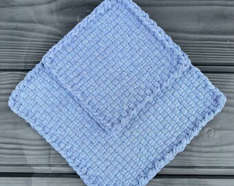Cotton loop potholder gift set, lavender with wooden loop hangers, 20 x 20 cm and 14 x 14cm